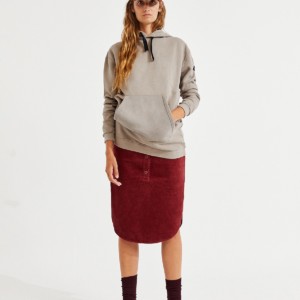gstaad-hoodie-woman-mole-grey