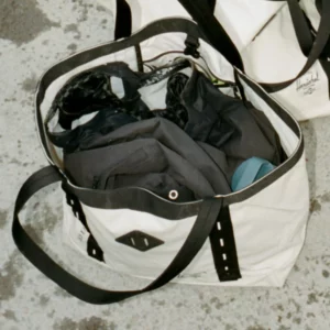 All Season Gear Tote - 63L Moonbeam Black