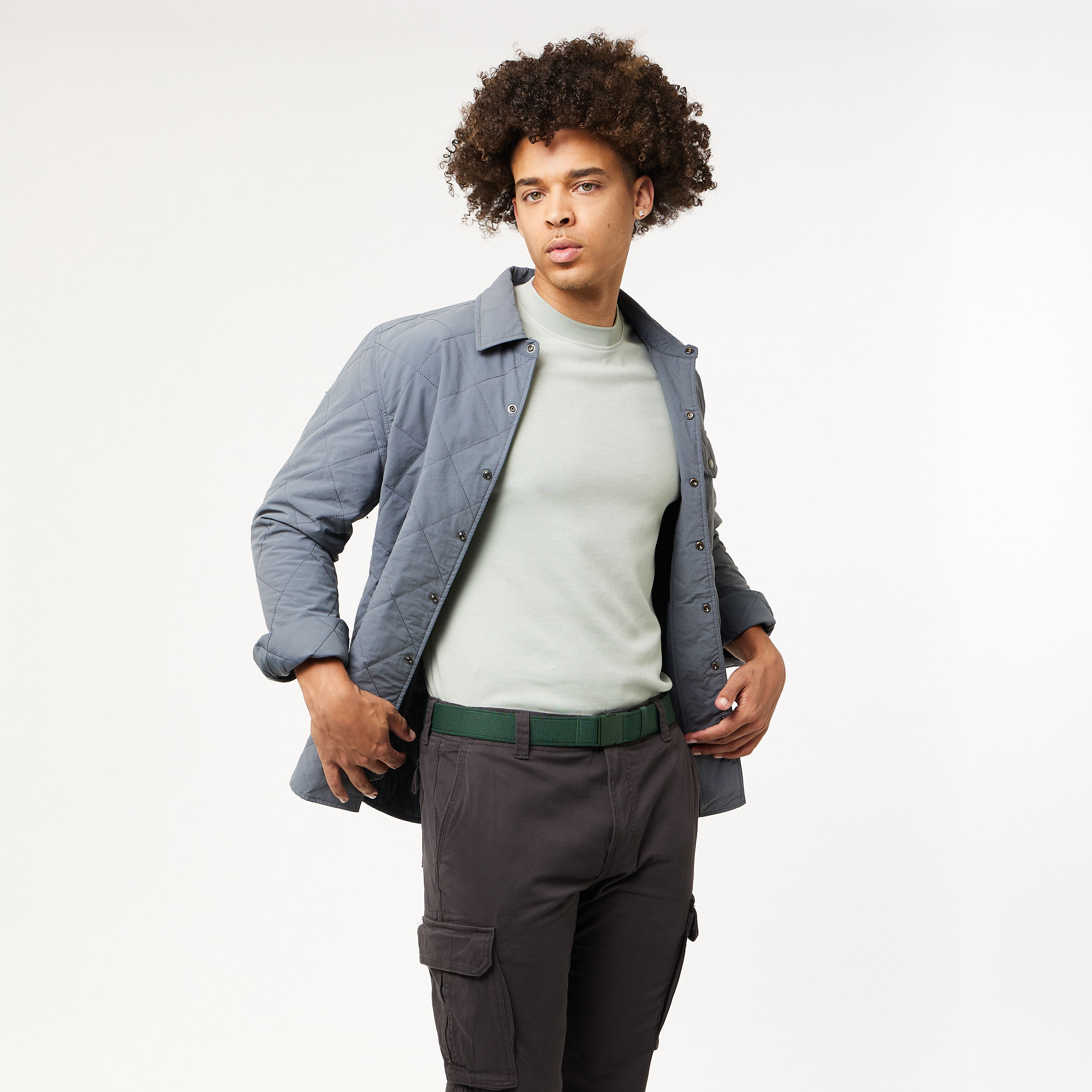 Atlas-Emerald-UA-NRSEAT5-302-On Body M